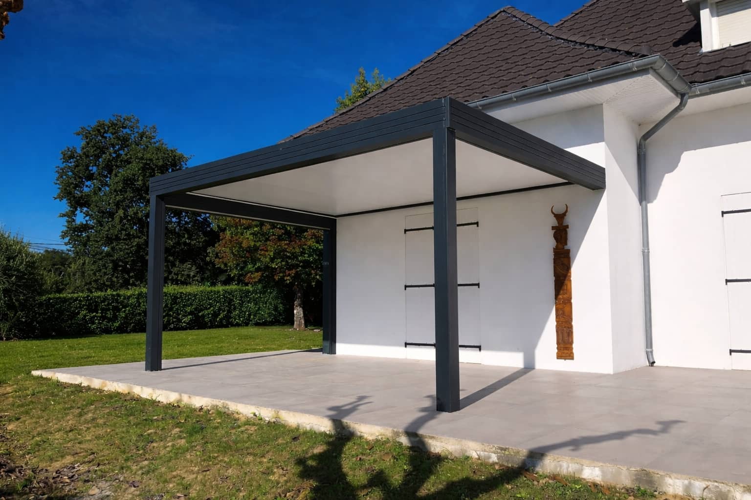 Conception et pose d�une pergola &agrave; toit plat